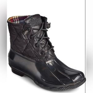 Sperry Women's Saltwater Nylon Quilt Rain Boot Black Size 8
